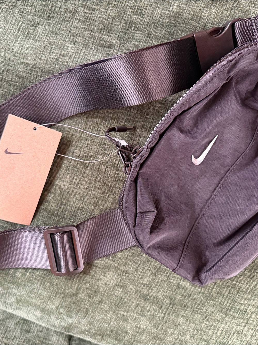 Nike Women's Crossbody Bag - Sleek Swoosh Fanny Pack